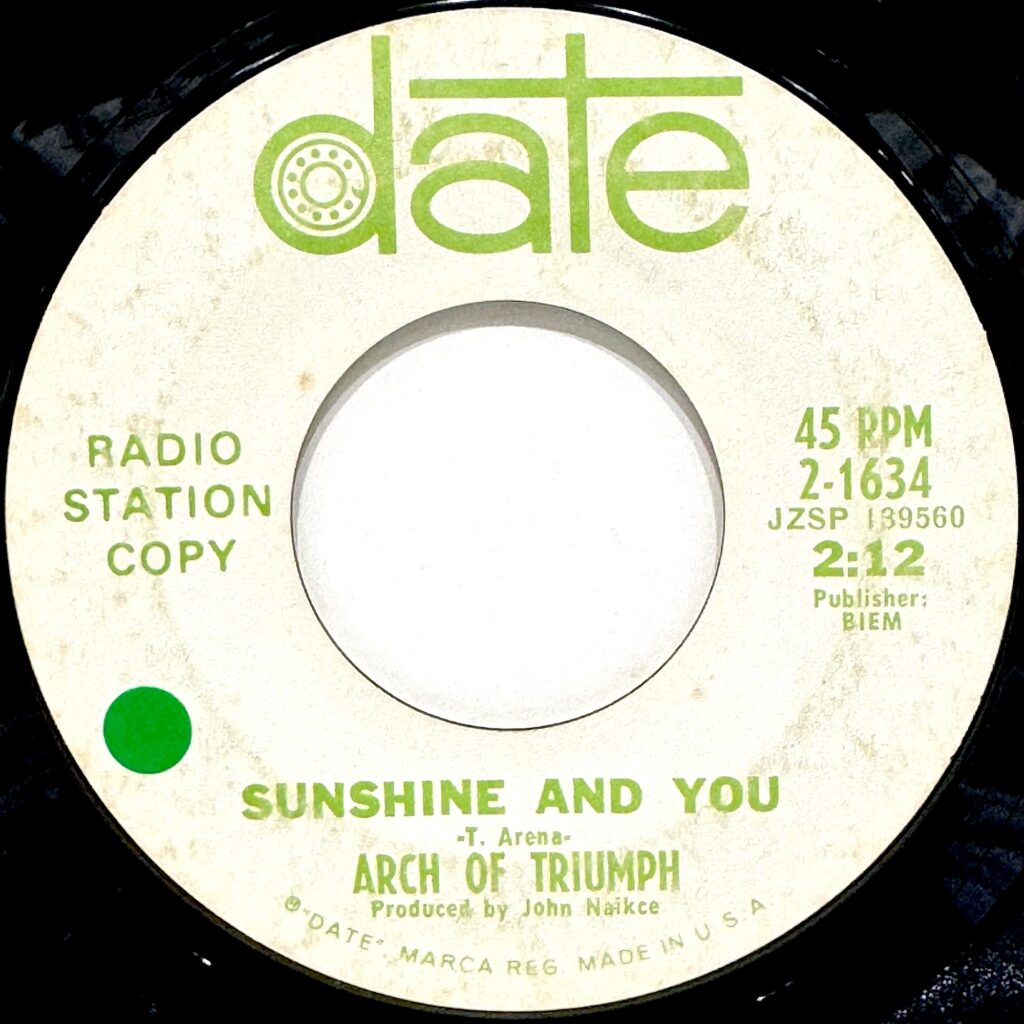 ARCH OF TRIUMPH (LES IRRÉSISTIBLES) / Sunshine And You / Lands Of Shadow